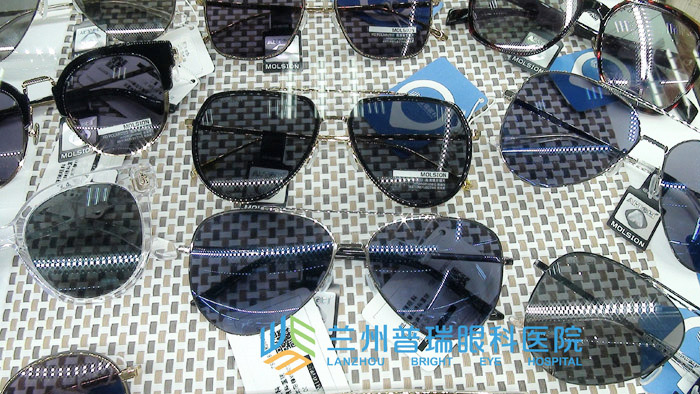 又到夏季，你的太陽(yáng)鏡看價(jià)格還是看品質(zhì)