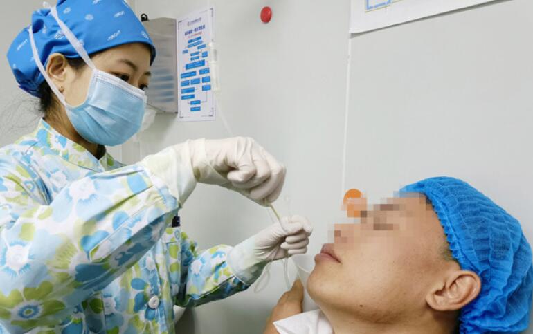 300度近視拖到900度近視，近視手術是什么感受？