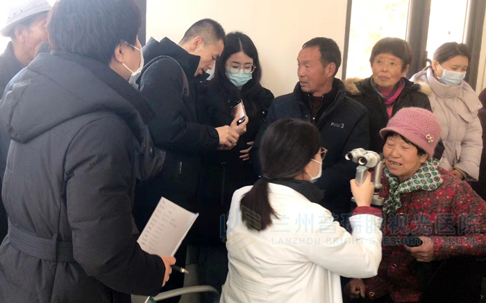 蘭州普瑞眼視光醫(yī)院“迎新春，送溫暖”慰問貧困群眾公益